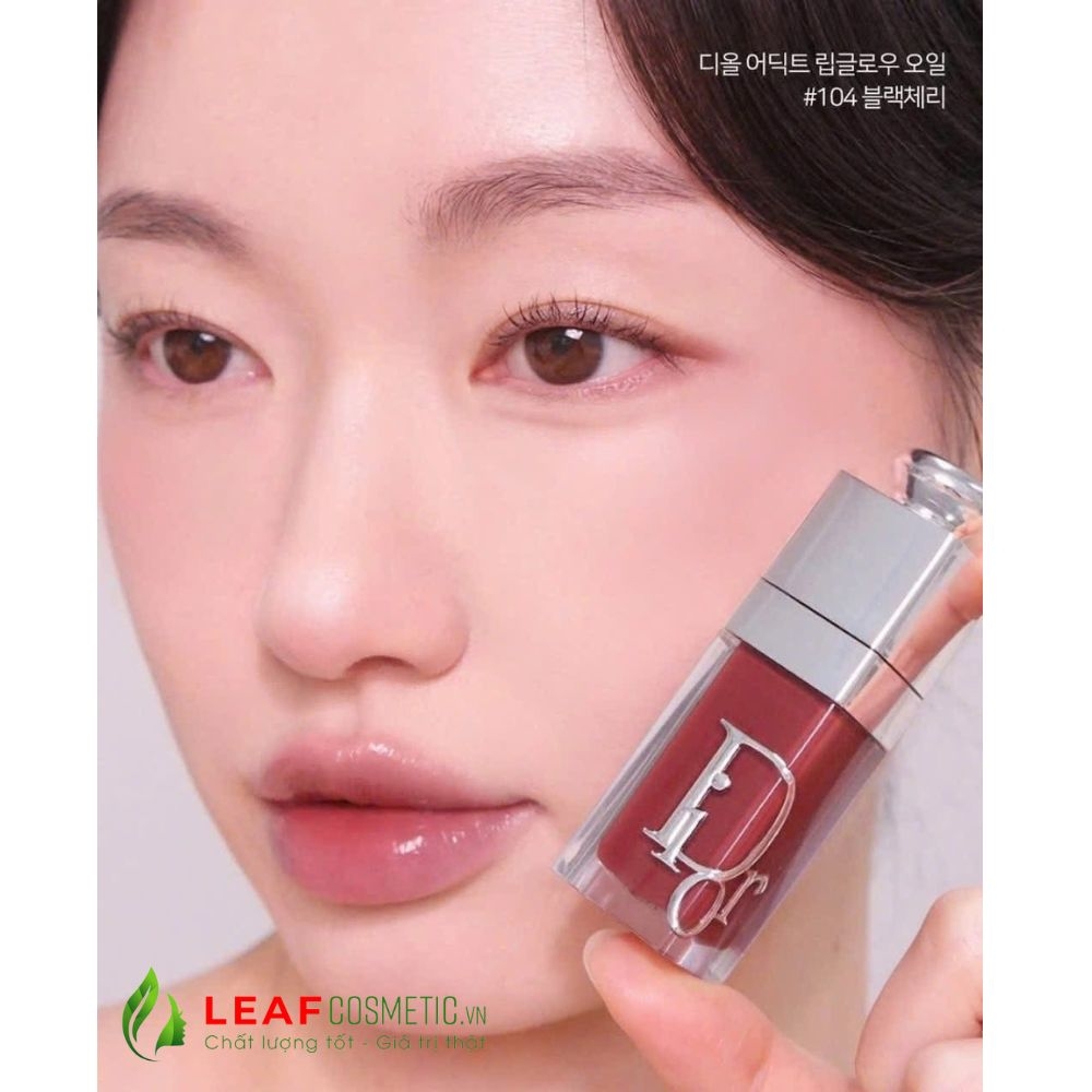 Son Dưỡng Dior Addict Lip Glow Oil 104 Black Cherry – Đỏ Mận