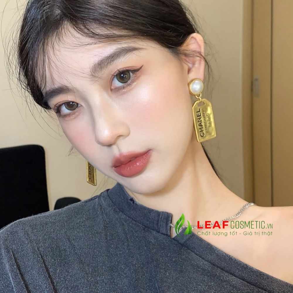 Son Dưỡng Chanel Rouge Coco Flash 56 Moment - Hồng Nâu Đất