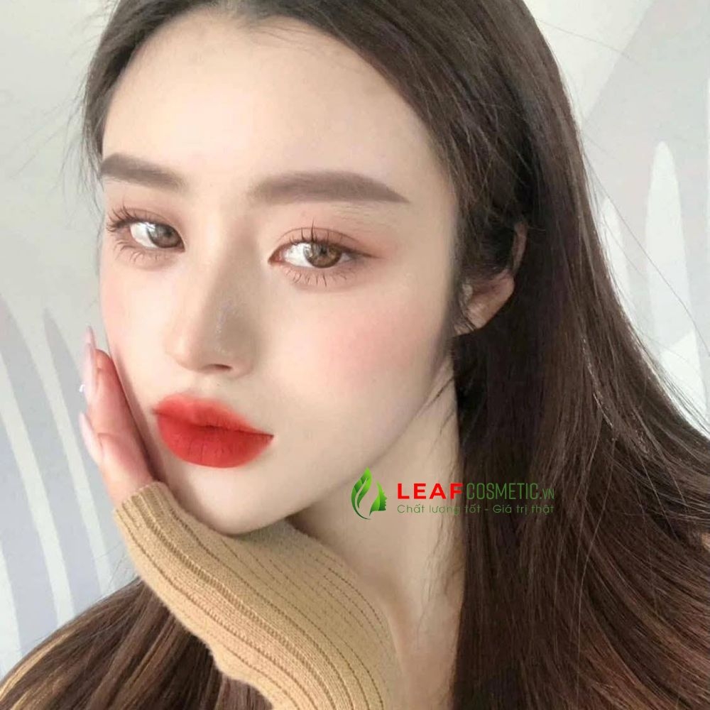 Son Thỏi Dior Rouge Velvet 840 Rayonnate – Đỏ Gạch (Nắp Nam Châm)