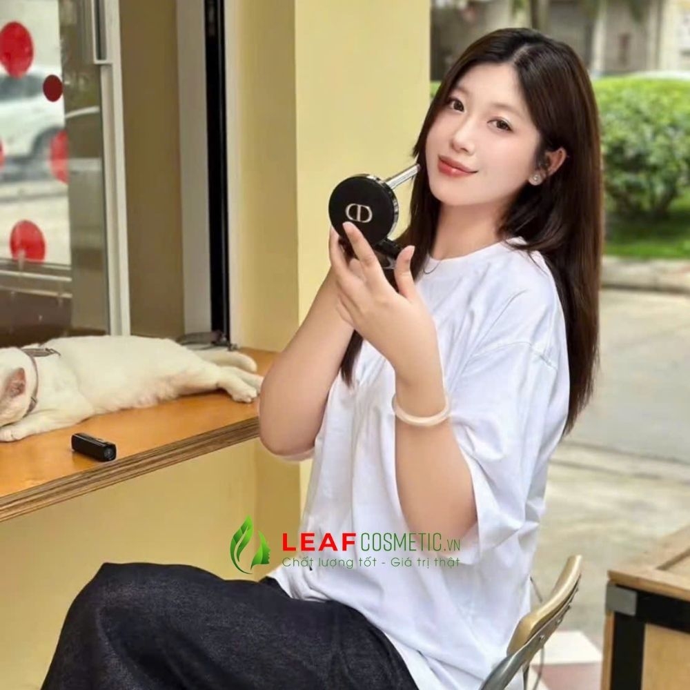 Son Thỏi Dior Addict Hydrating Shine 862 Dior Revolution - Đỏ Đất