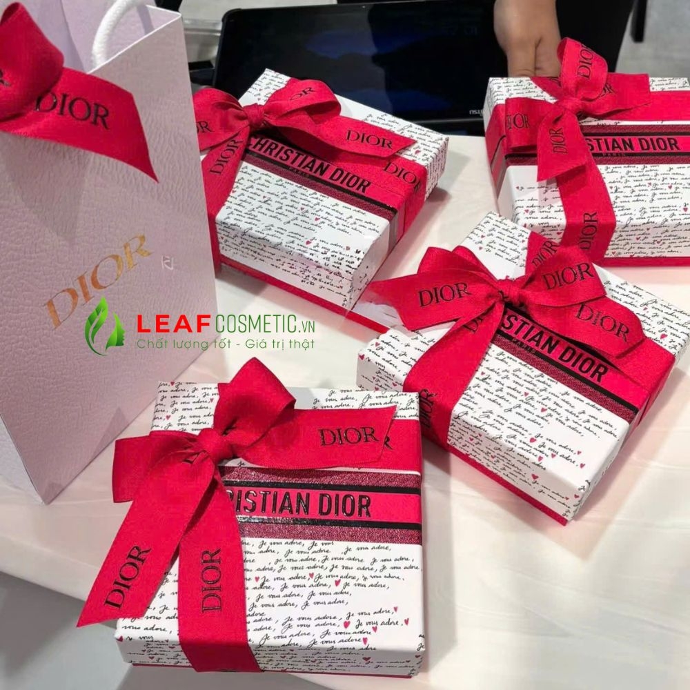 Set Quà Tặng 8/3 - Set Nước Hoa - Son Dưỡng