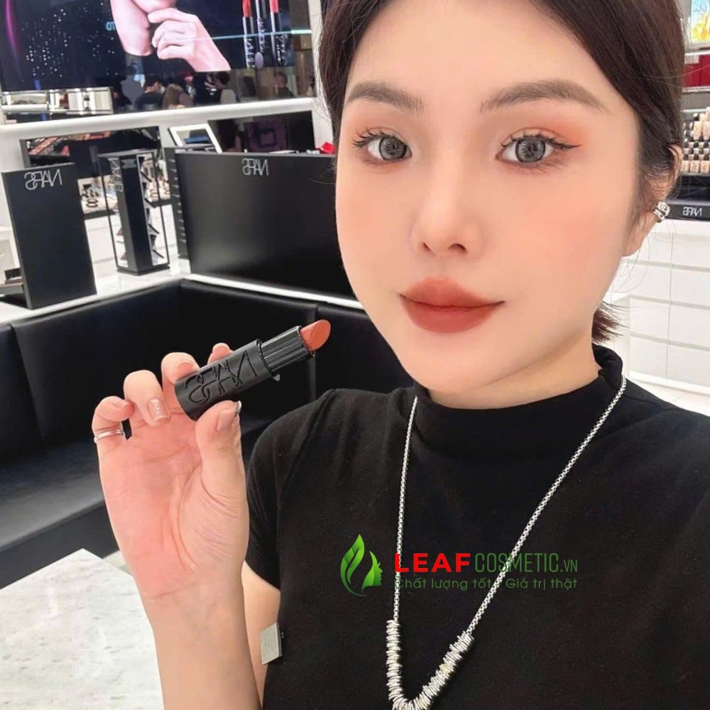 Son Thỏi Nars Explicit Lipstick 803 Body Heat - Cam Nâu