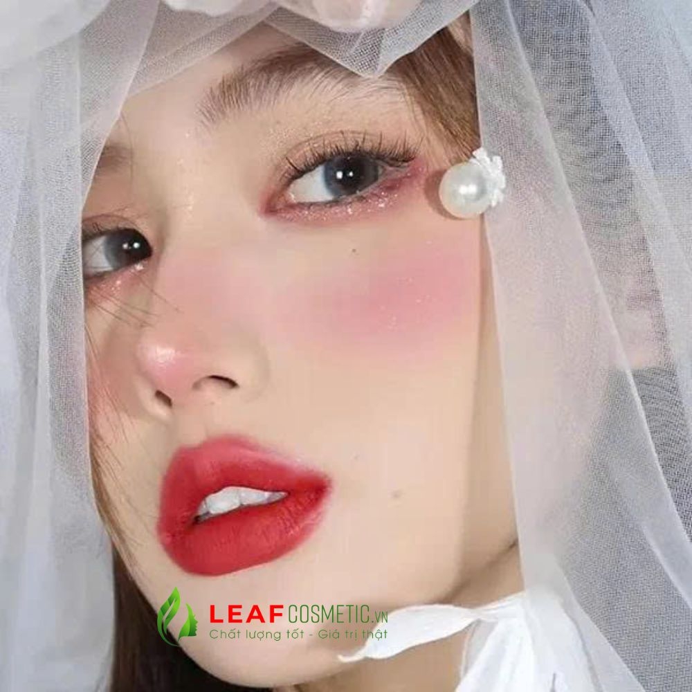 Quà Tặng Set YSL Libre 3 Món (Nước Hoa YSL Libre EDP 7.5ml; Mascara Mini; Son YSL Mini Rouge Pur Couture – Sắc Đỏ Quyền Lực)