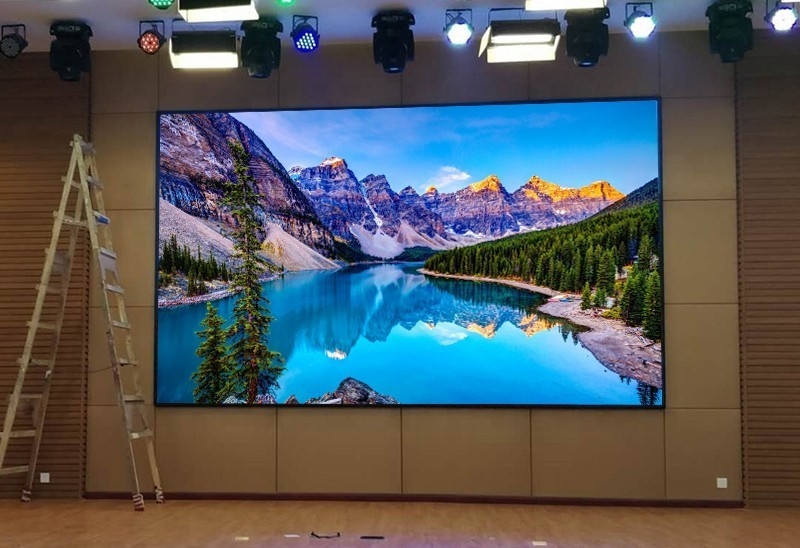 Thi công màn hình led - giá cả cạnh tranh LH: 0961 229 666.