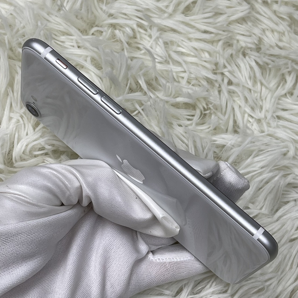 iPhone SE 2020 128GB | Zin Ốc Áp nguyên bản chưa bung | pin zin 85 | Mã số 687T | Chính Hãng Quốc Tế (Used)