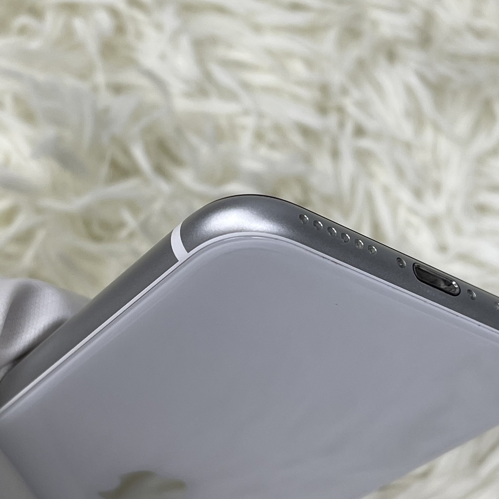 iPhone SE 2020 128GB | Zin Ốc Áp nguyên bản chưa bung | pin zin 85 | Mã số 687T | Chính Hãng Quốc Tế (Used)