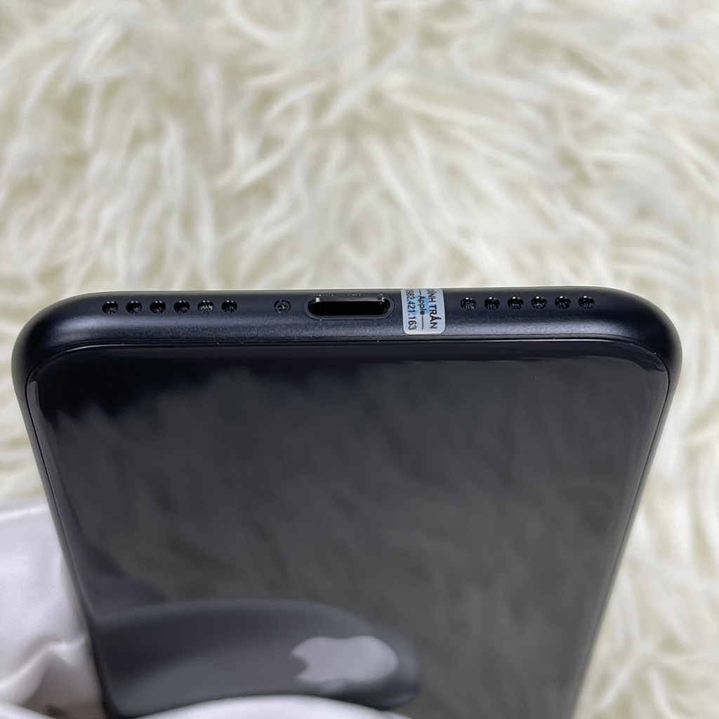 SE 2020 64GB | Zin Ốc Áp nguyên bản chưa bung | pin zin 96 tặng pin mới | Mã số 602T | Chính Hãng Quốc Tế (Used)