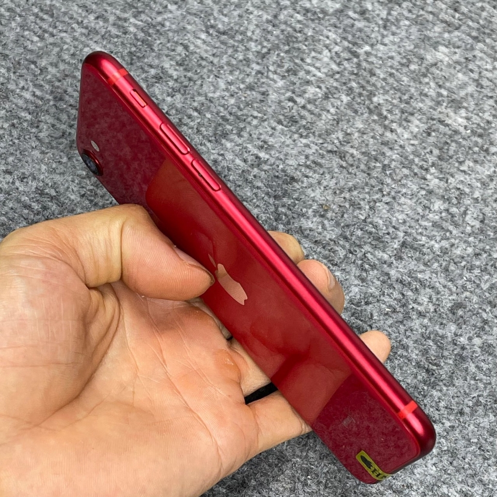 iPhone SE 2020 64GB | Zin Ốc Áp nguyên bản chưa bung | pin zin 100, sạc 28 lần | Mã số 685G | Chính Hãng Quốc Tế (Used)