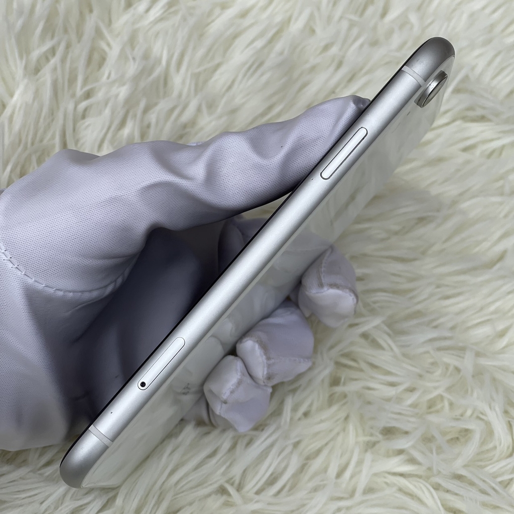 iPhone Xr 64GB, pin zin 83 , Zin ốc áp, mã số 396H, Chính Hãng Quốc Tế ( Used )