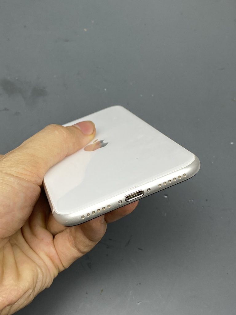 iPhone Se 2020 Quốc tế 64G | Đã sửa nguồn | Đẹp 99 | Mã số 368Q | Chính Hãng (Used) | Bán giúp khách lên đời