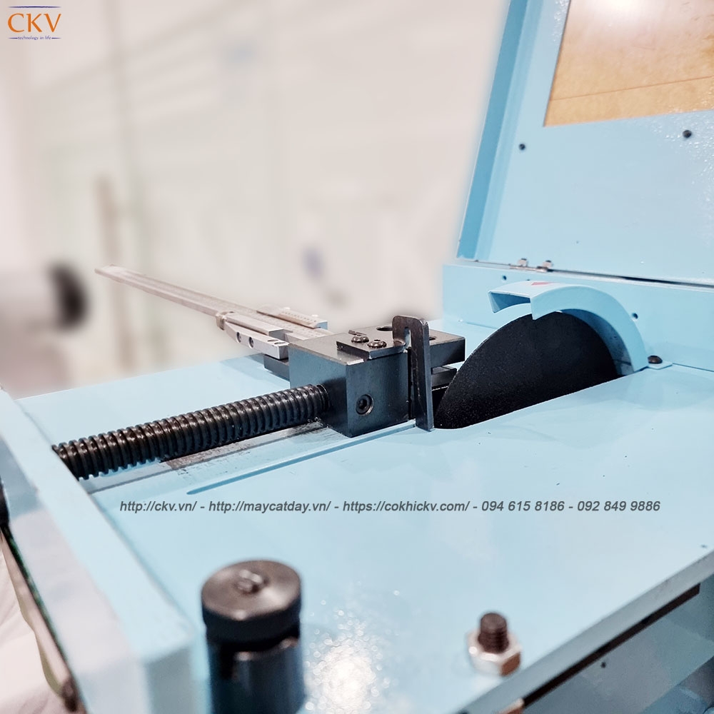 Máy cắt chốt pin chính xác CKV-300G giá tốt