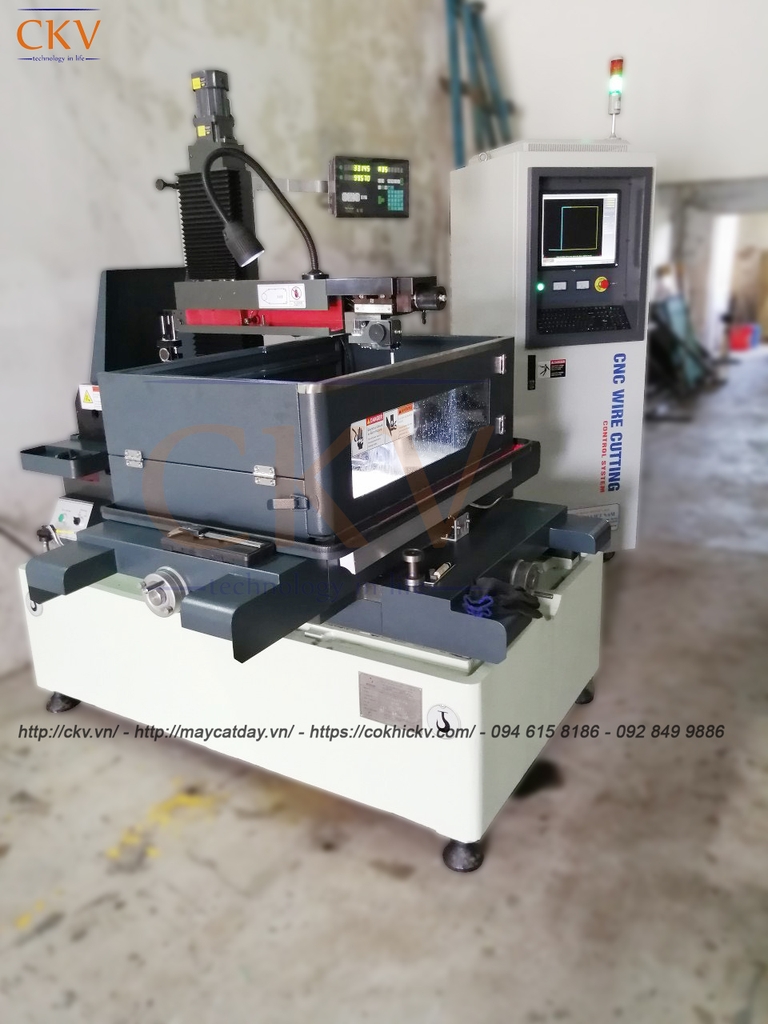 Máy cắt dây molypden thân thường