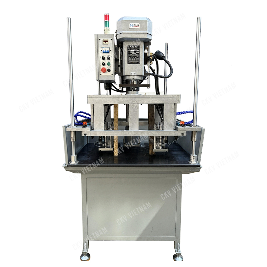 Máy khoan thủy lực tự động CKV-D8