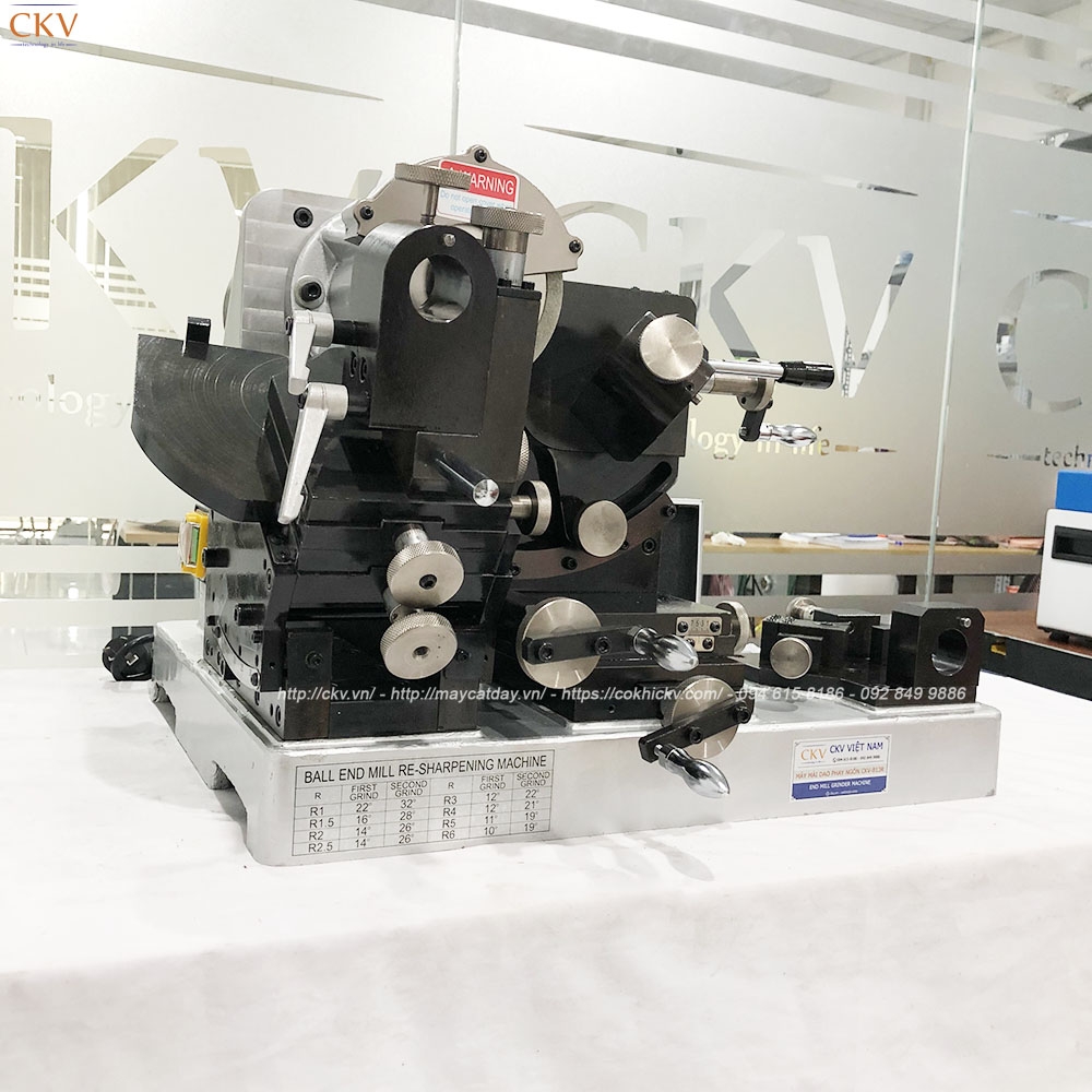 Máy mài dao phay cầu R1-R6 CKV-B13R