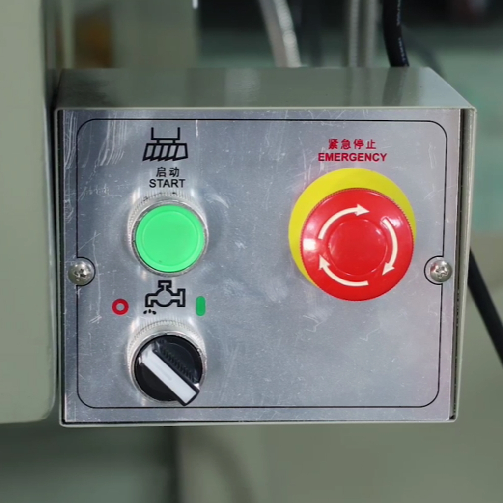 Máy phay cơ đứng - Máy phay vạn năng CKV-E4