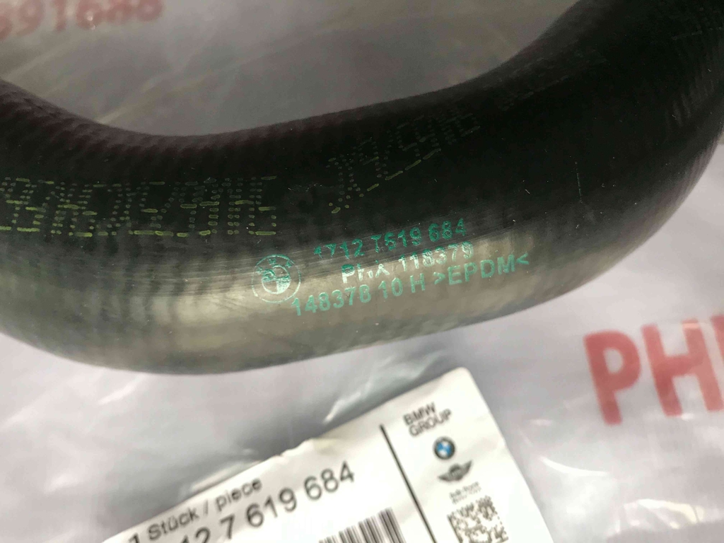 Ống nước làm mát BMW 5-series F10 17127619684
