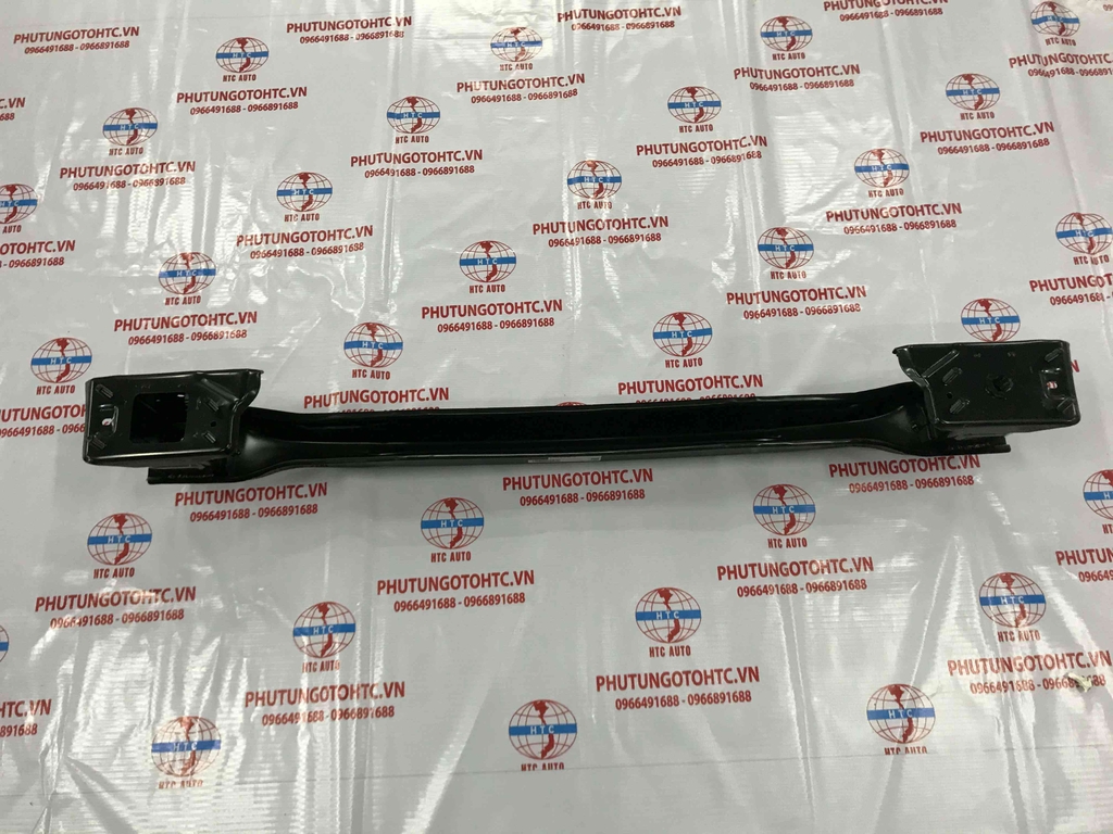 Xương nhôm tăng cứng cản sau Mercedes - Benz C-class W205 A2056100014