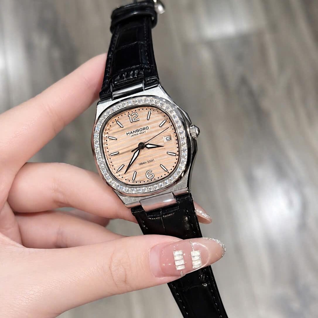 Đồng Hồ Hanboro Nữ Chính Hãng Dây Da Đen Mặt Cam Sữa Viền Đính Đá Size 34mm Quartz Japan Tặng Kèm Vòng Tay