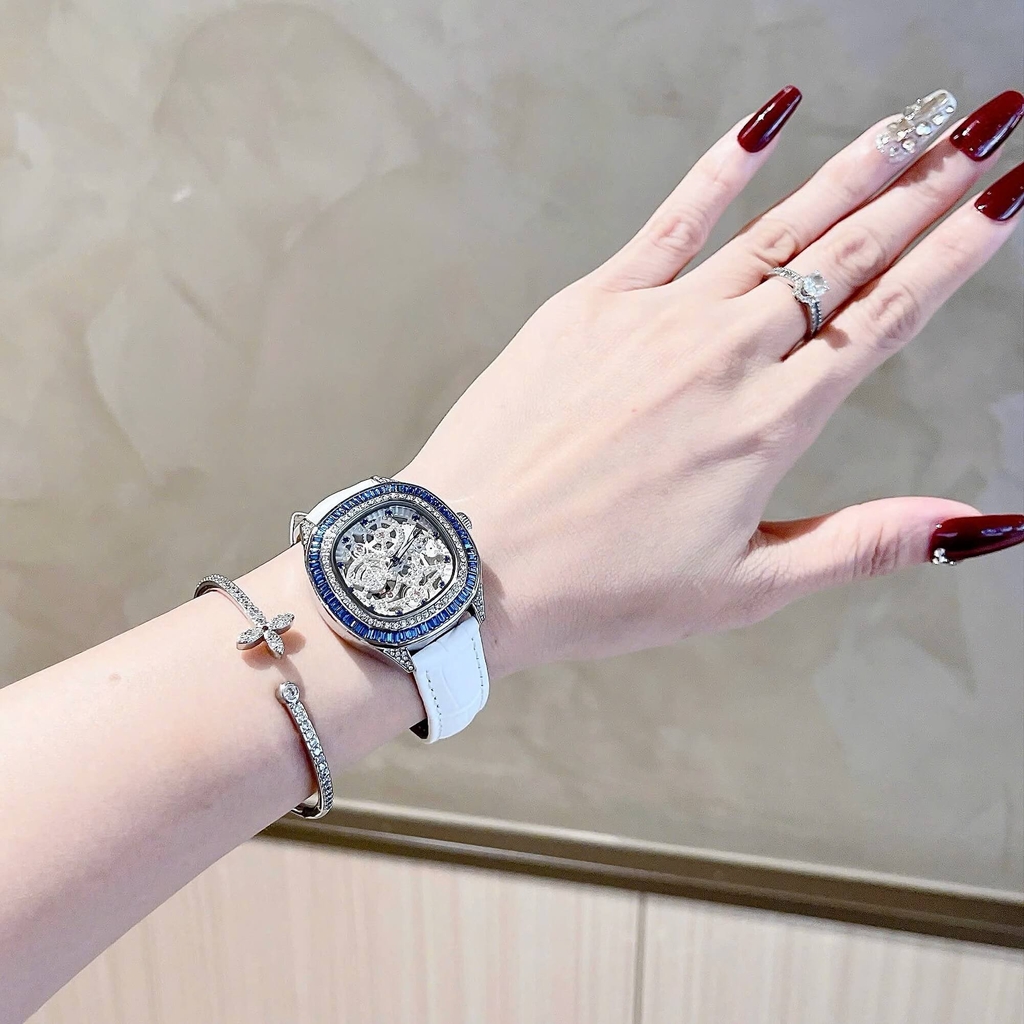 Đồng Hồ Hanboro Nữ Dây Da Trắng Mặt Viền Đá Ruby Xanh Bo Tròn Size 34mm Quartz Japan