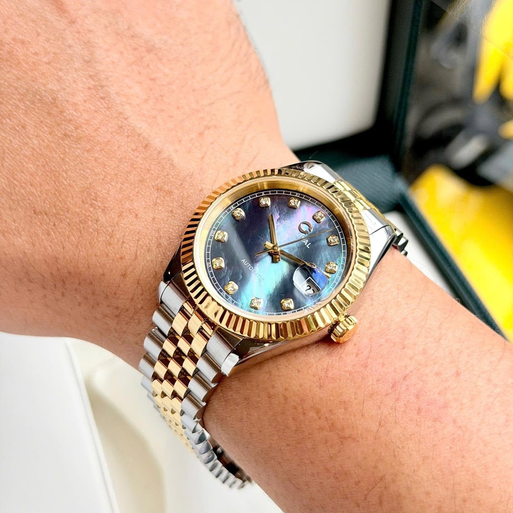 Đồng Hồ Nam Carnival 8250G-CV-DK Automatic Dây Thép Demi Vàng Mặt Xà Cừ Xám Đen Size 38mm