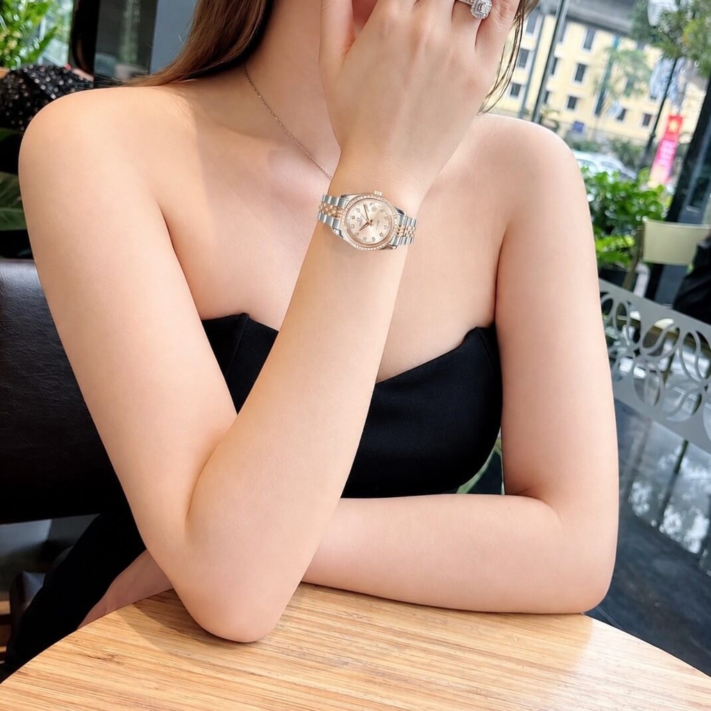 Đồng Hồ Nữ Carnival 8131L2-CH-NN Dây Demi Vàng Hồng Viền Đính Đá Size 31mm Quartz Japan