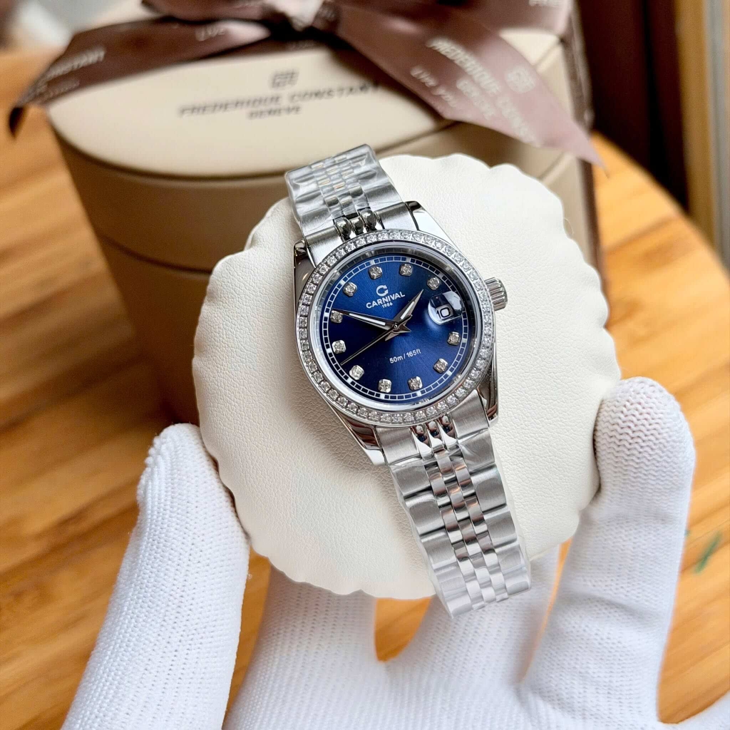 Đồng Hồ Nữ Carnival 8131L2-VT-X Dây Thép Bạc Mặt Xanh Coban Viền Đính Đá Size 31mm Quartz Japan