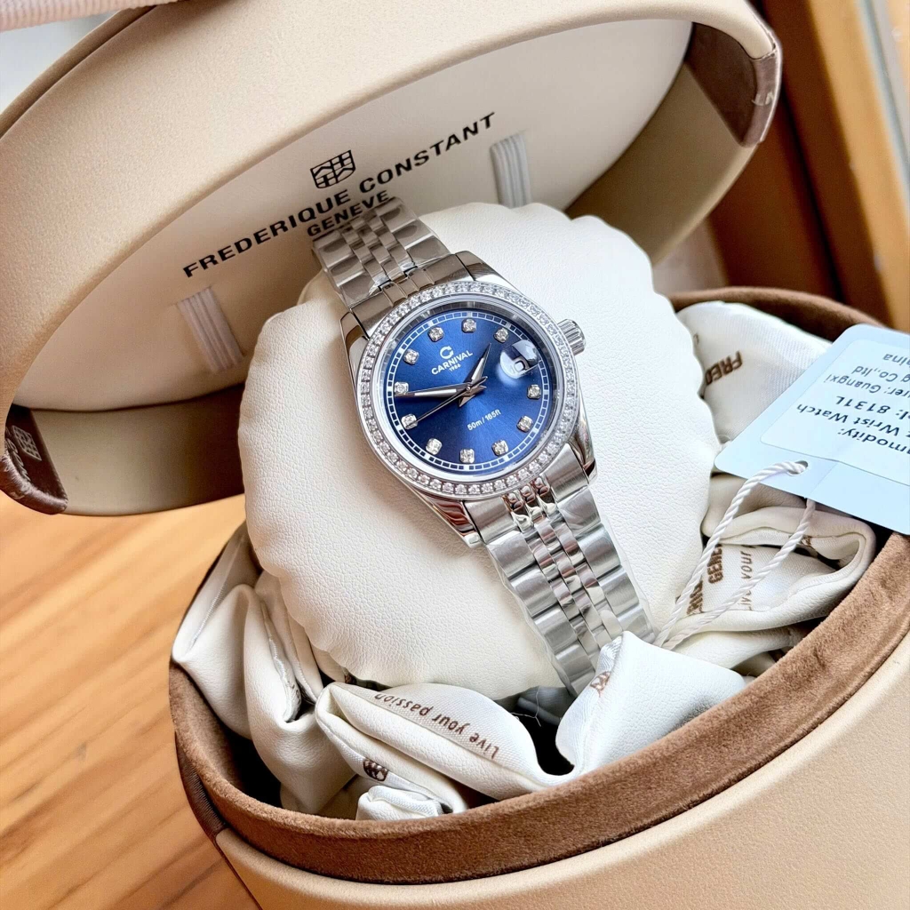 Đồng Hồ Nữ Carnival 8131L2-VT-X Dây Thép Bạc Mặt Xanh Coban Viền Đính Đá Size 31mm Quartz Japan