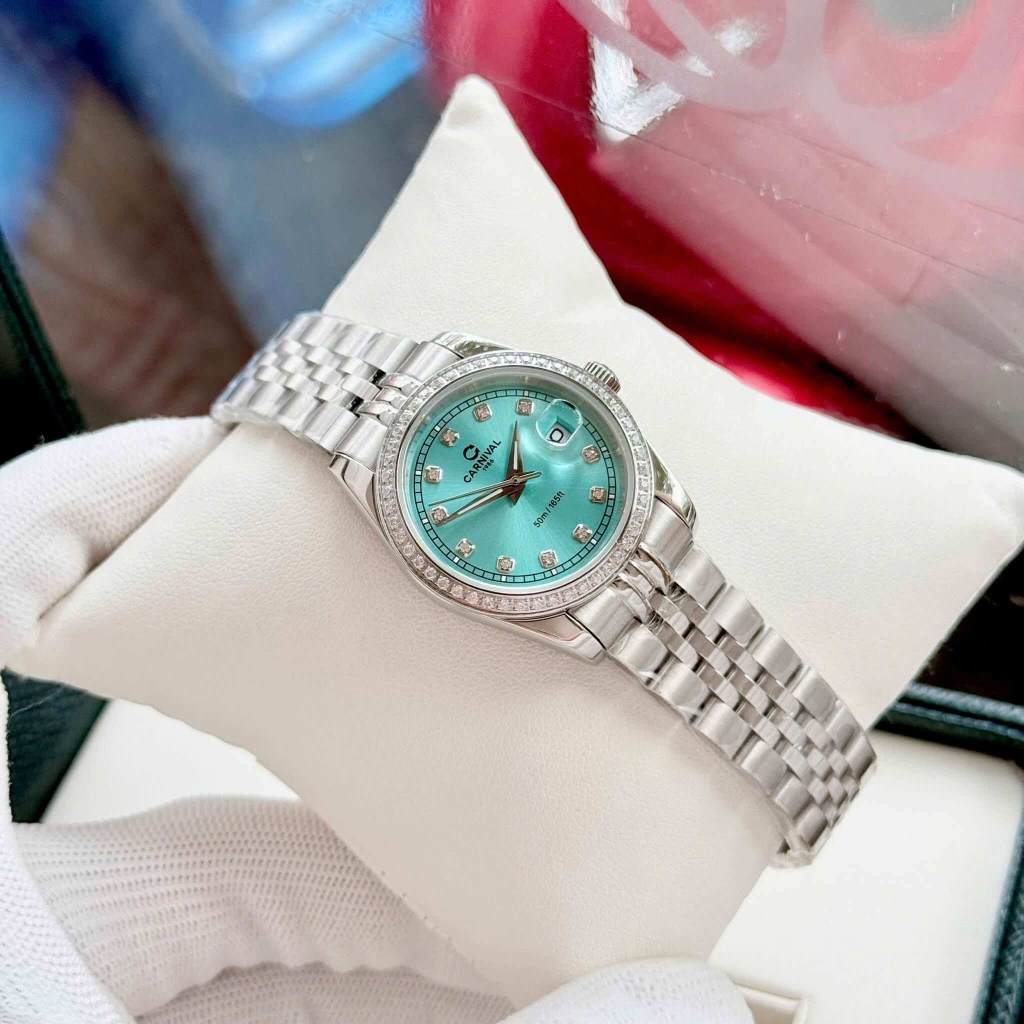 Đồng Hồ Nữ Carnival 8131L2-VT-XT Dây Thép Bạc Mặt Xanh Pastel Viền Đính Đá Size 30mm Quartz Japan