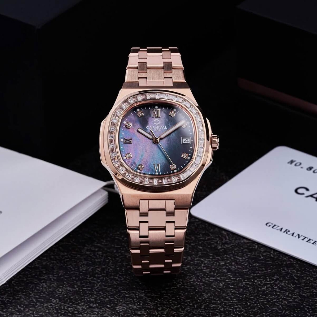 Đồng Hồ Nữ Carnival 8160L2-VH-DK Vàng Hồng Mặt Xà Cừ Xám Viền Đá Size 34mm Sapphire