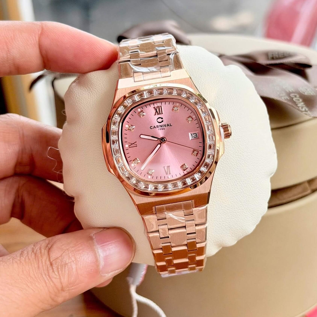 Đồng Hồ Nữ Carnival 8160L2-VH-H Vàng Hồng Mặt Hồng Viền Đá Size 34mm Sapphire