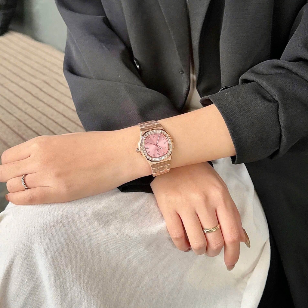 Đồng Hồ Nữ Carnival 8160L2-VH-HK Vàng Hồng Mặt Xà Cừ Hồng Viền Đá Size 34mm Sapphire