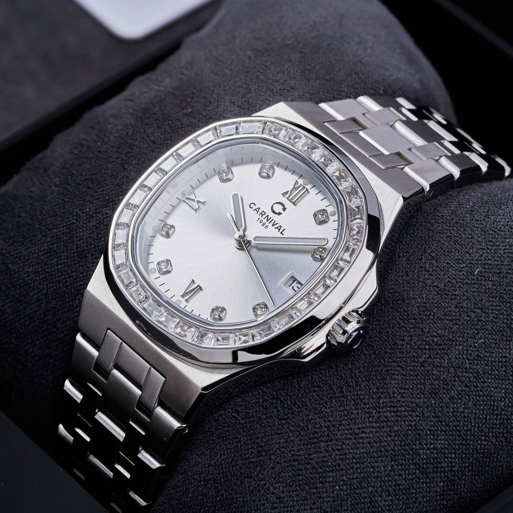 Đồng Hồ Nữ Carnival 8160L2-VT-T Dây Thép Silver Mặt Trắng Viền Đá Size 34mm Sapphire
