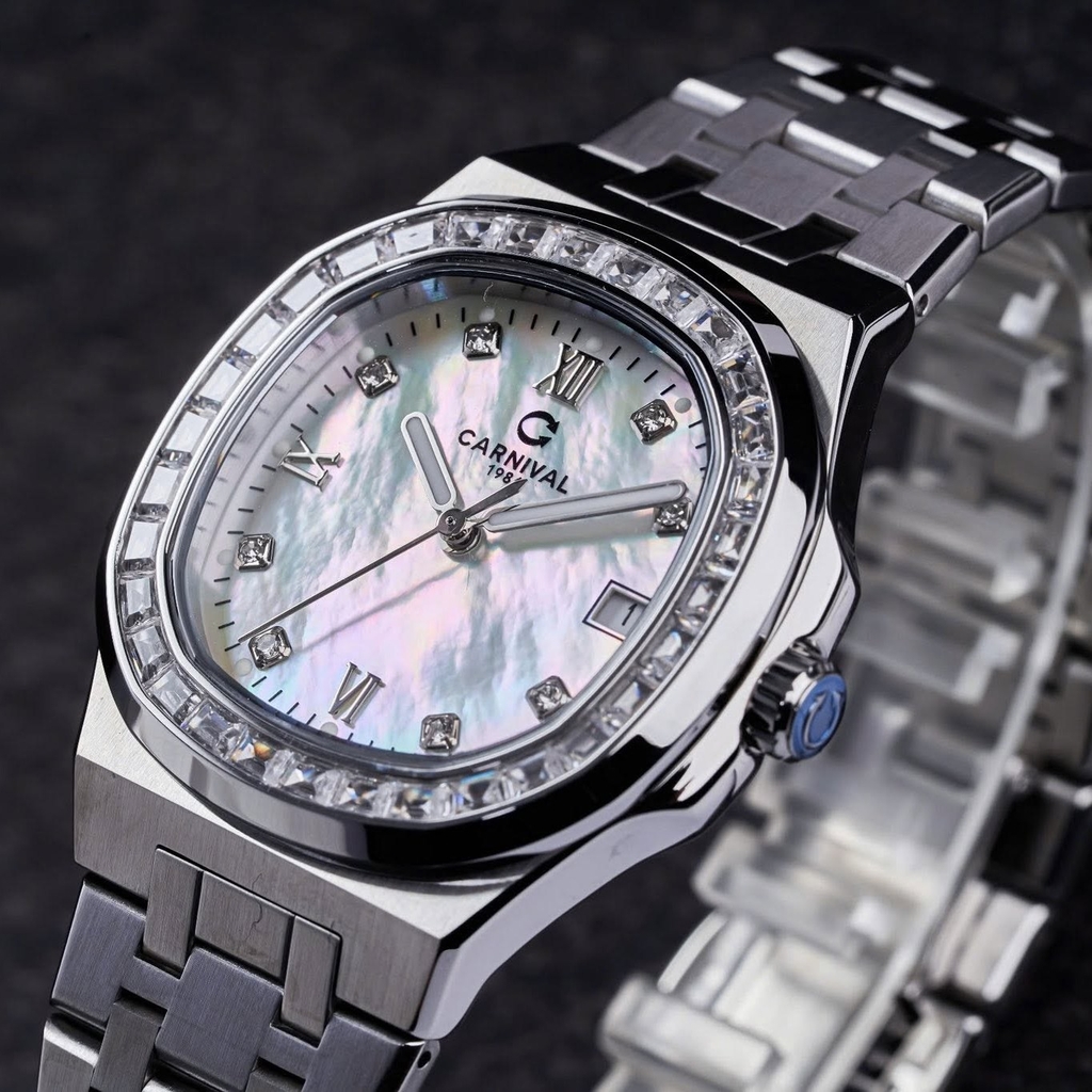Đồng Hồ Nữ Carnival 8160L2-VT-TK Dây Thép Silver Mặt Xà Cừ Trắng Viền Đá Size 34mm Sapphire