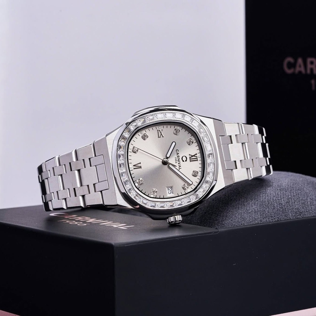 Đồng Hồ Nữ Carnival 8160L2-VT-TX Dây Thép Silver Mặt Xám Viền Đá Size 34mm Sapphire
