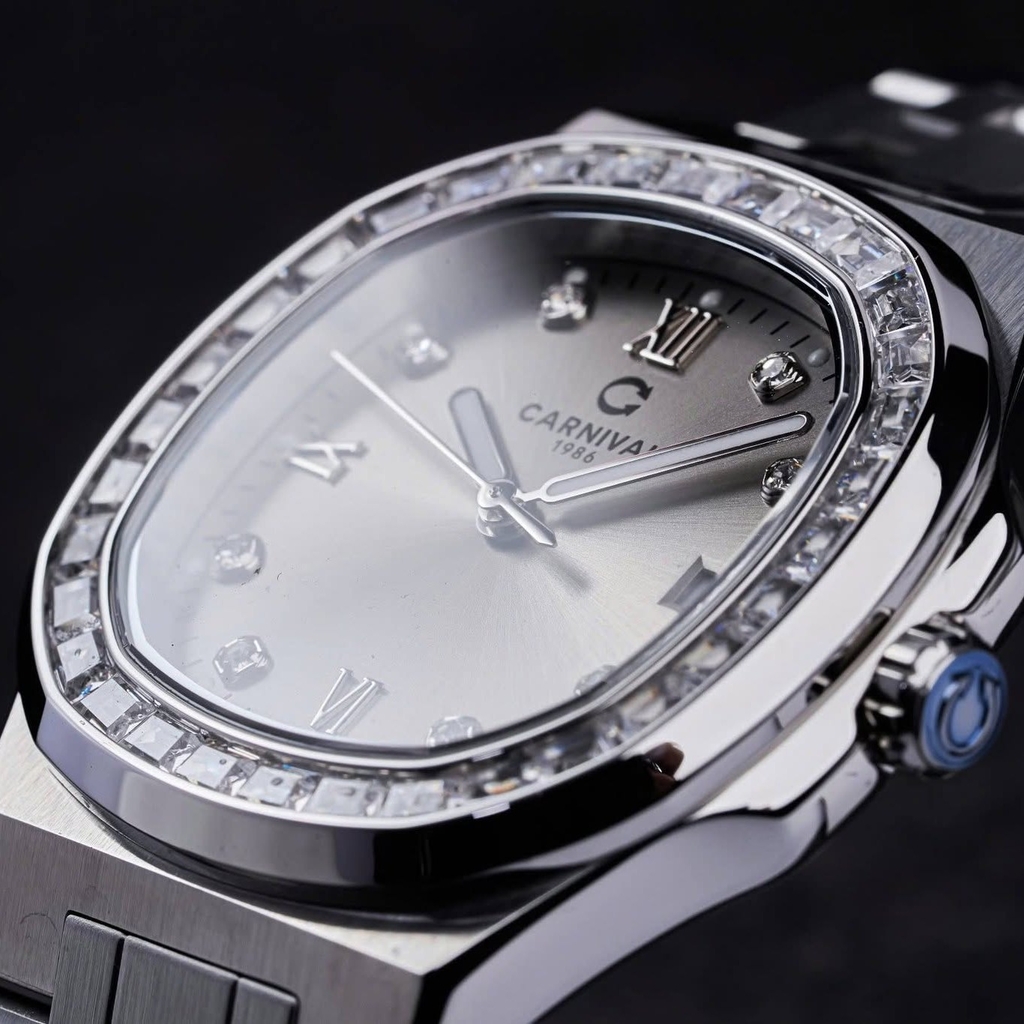 Đồng Hồ Nữ Carnival 8160L2-VT-TX Dây Thép Silver Mặt Xám Viền Đá Size 34mm Sapphire