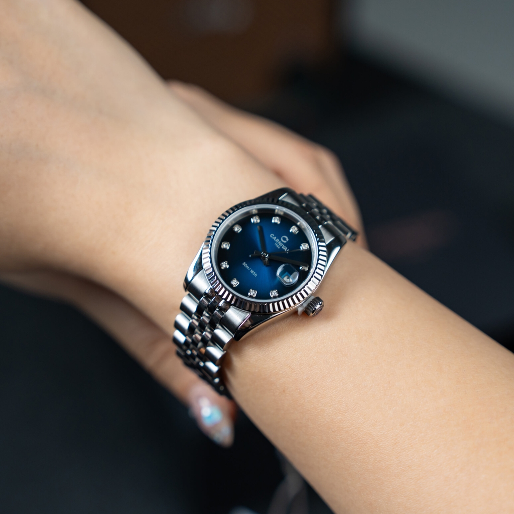 Đồng Hồ Nữ Carnival 8250L-VT-X Dây Thép Silver Mặt Xanh Dương Size 30mm Quartz Japan