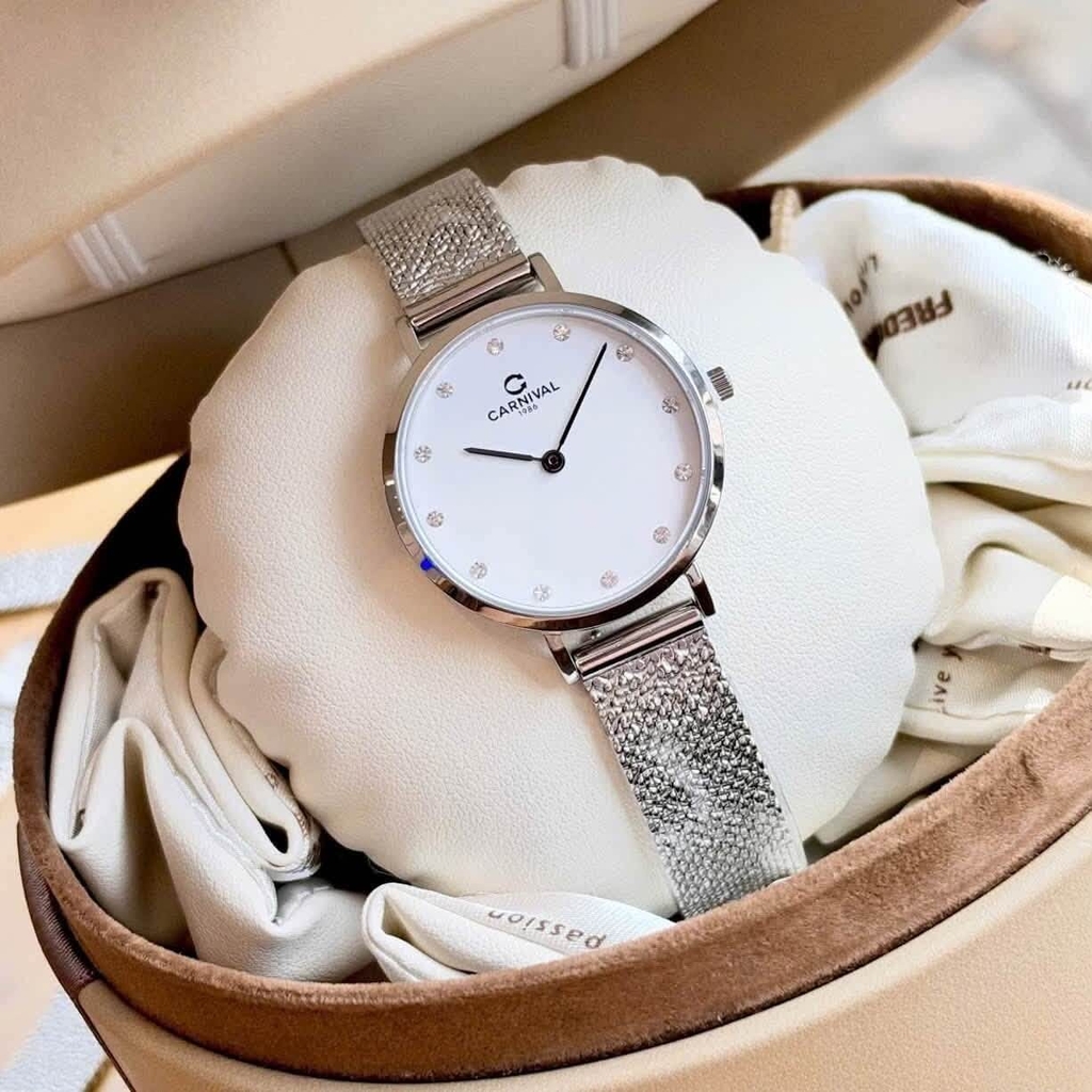 Đồng Hồ Nữ Carnival 8253L-VT-T Dây Mesh Bạc Mặt Trắng Size 30mm Mỏng Nhỏ Xinh