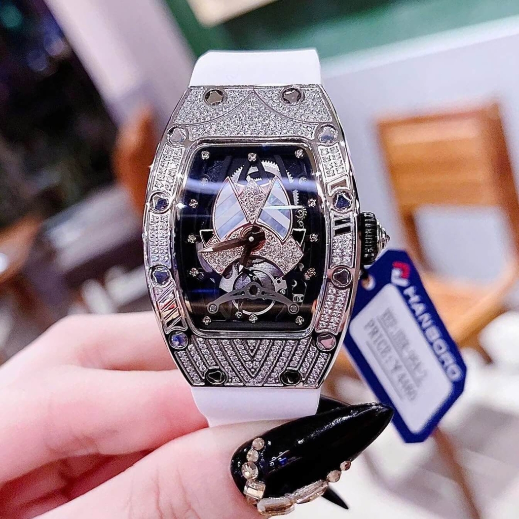 Đồng Hồ Nữ Hanboro Dây Cao Su Trắng Chính Hãng Đính Đá Silver Size 31x44mm Quartz