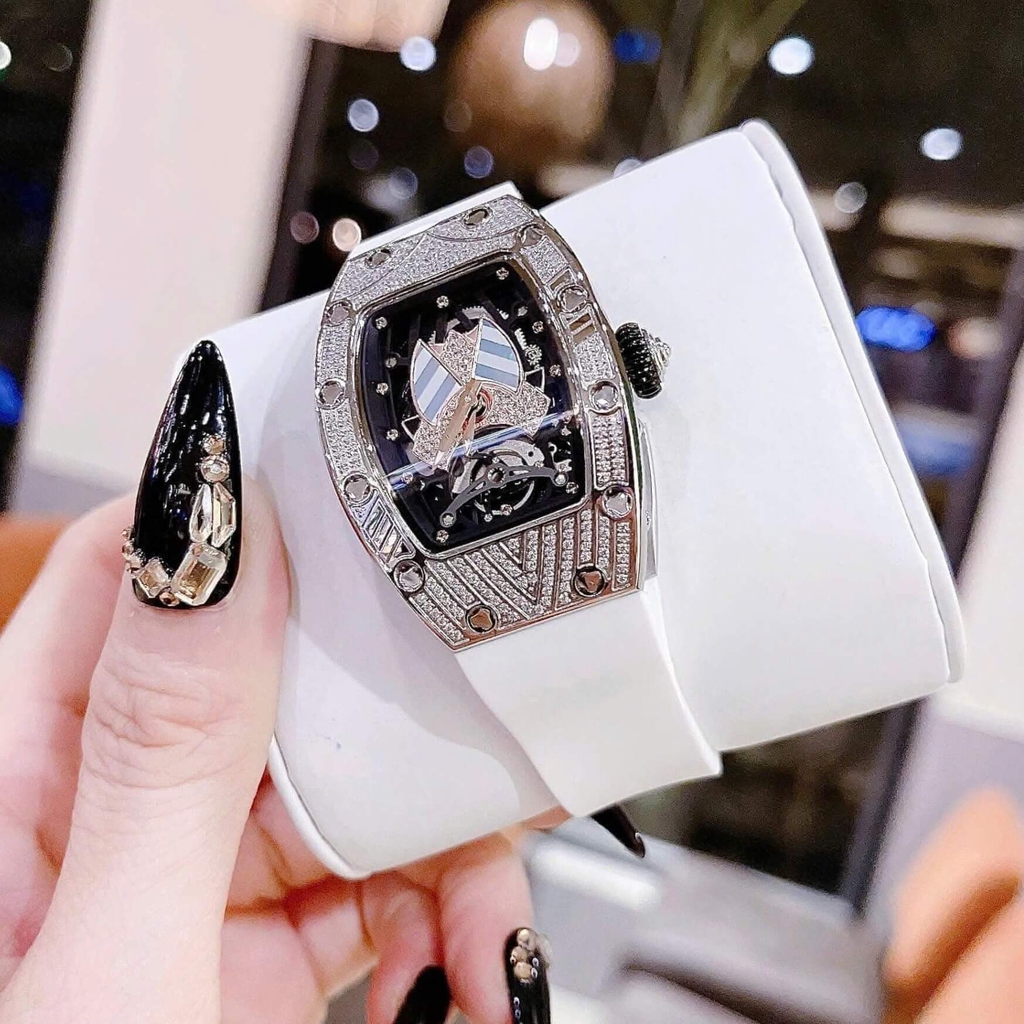 Đồng Hồ Nữ Hanboro Dây Cao Su Trắng Chính Hãng Đính Đá Silver Size 31x44mm Quartz