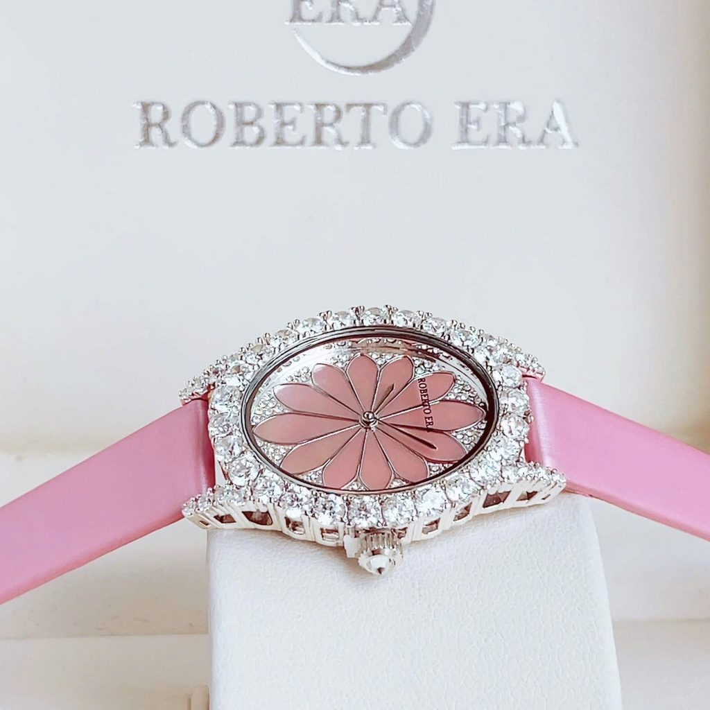 Đồng Hồ Nữ Roberto Era Dây Da Lụa Hồng Mặt Oval Họa Tiết 12 Cánh Hoa Size 33mm Viền Đá Silver RE2205
