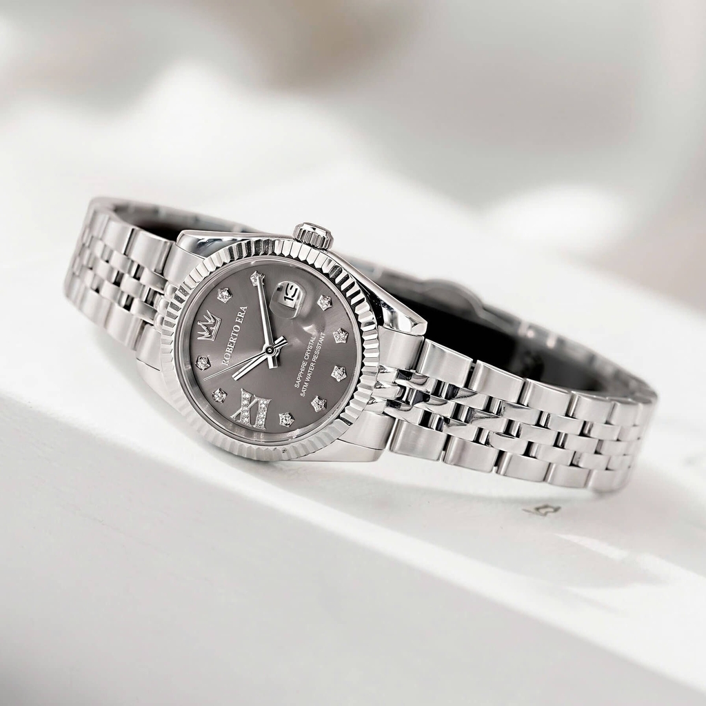 Đồng Hồ Nữ Roberto Era Dây Thép Silver Mặt Xám Niềng Khía Size 28mm RE1204