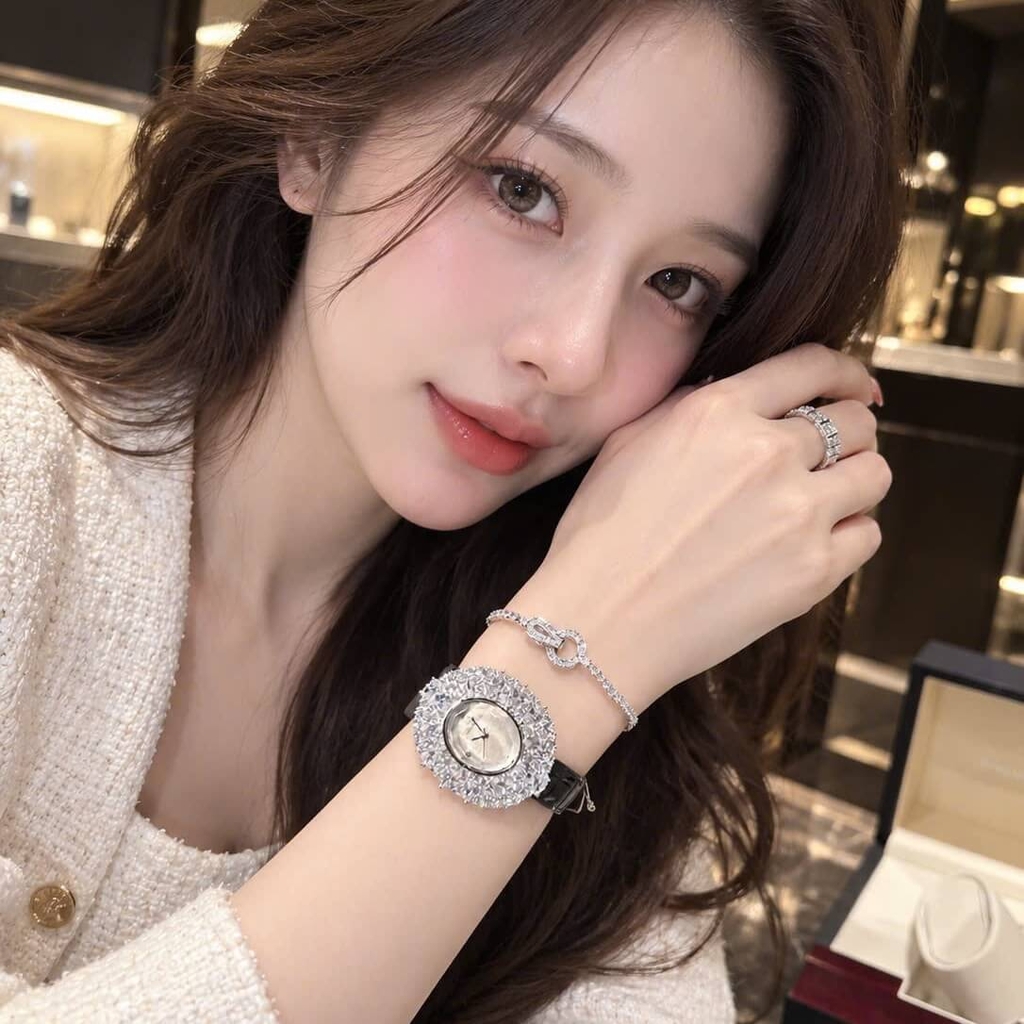 Đồng Hồ Nữ Roberto Era RE5028 Dây Da Đen Mặt Oval Đính Đá Size 34mm Chính Hãng