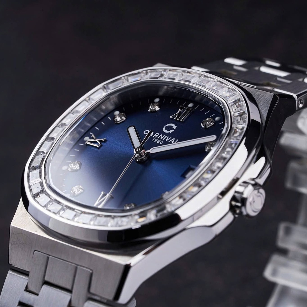 Đồng Hồ Nữ Carnival 8160L2-VT-X Dây Thép Silver Mặt Xanh Dương Viền Đá Size 34mm Sapphire
