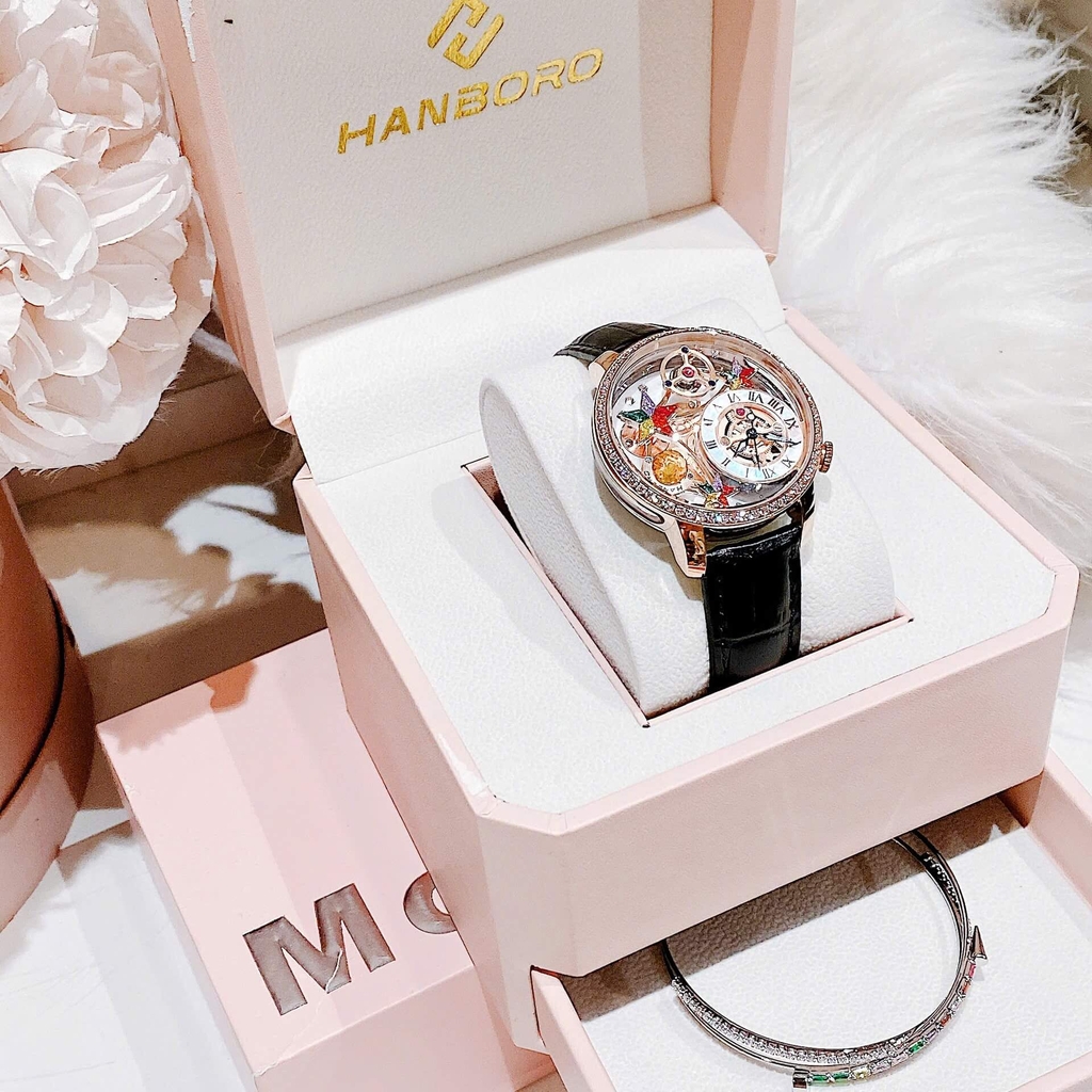 Set Đồng Hồ Nữ Hanboro Chính Hãng Dây Da Đen Họa Tiết Nổi Bật Vỏ Rose Size 39mm Quartz