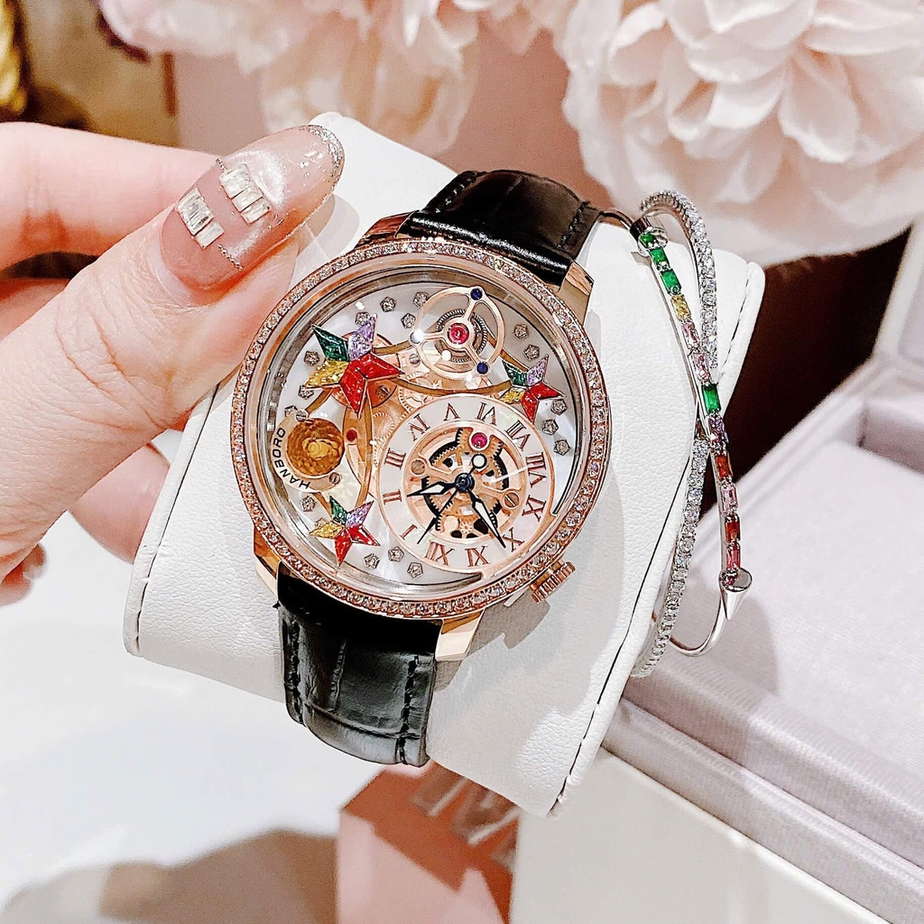 Set Đồng Hồ Nữ Hanboro Chính Hãng Dây Da Đen Họa Tiết Nổi Bật Vỏ Rose Size 39mm Quartz
