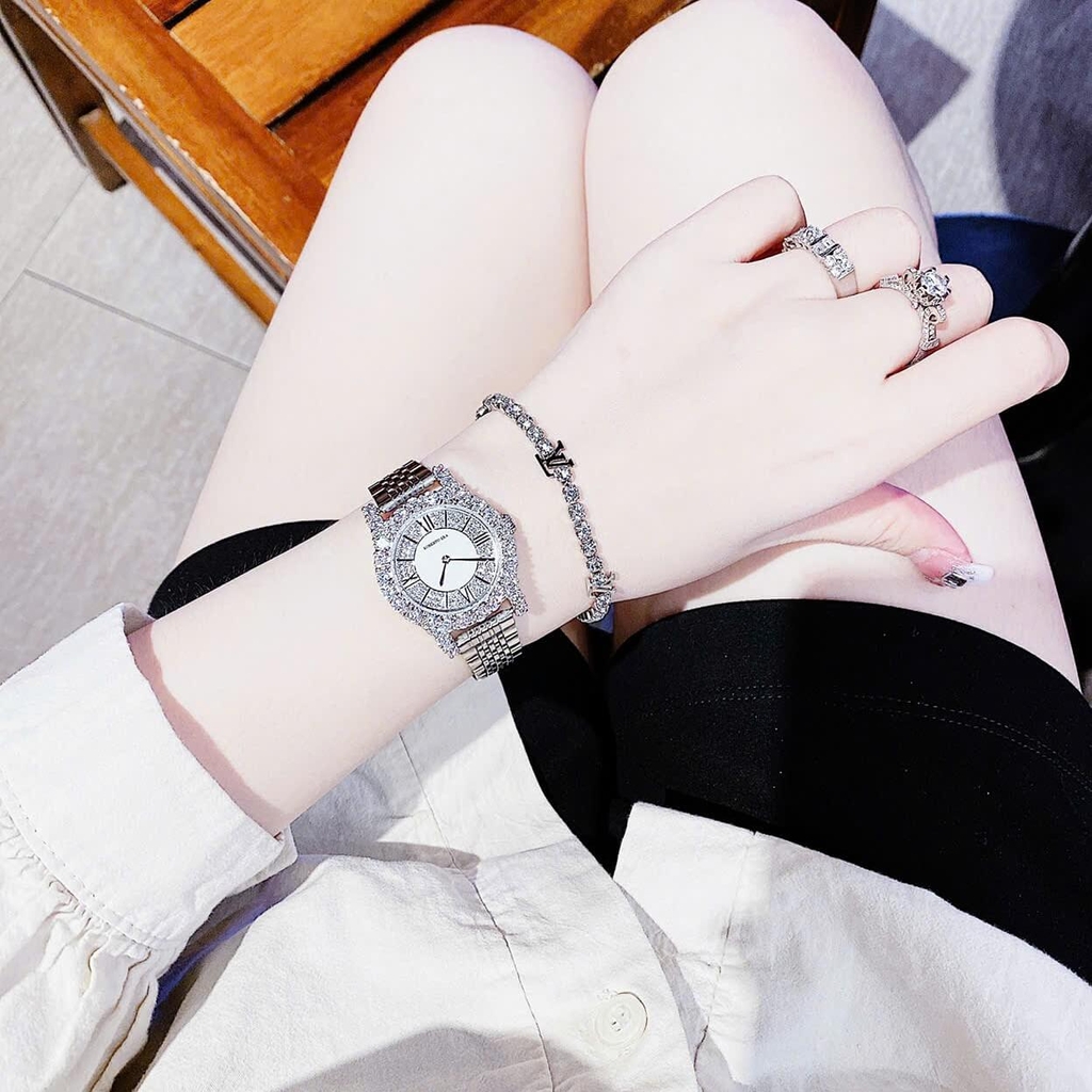 Set Đồng Hồ Nữ Roberto Era Dây Da Đen Đính Đá Silver Size 32mm RE8344 Tặng Kèm Bộ Dây Kim Loại Và Vòng Tay