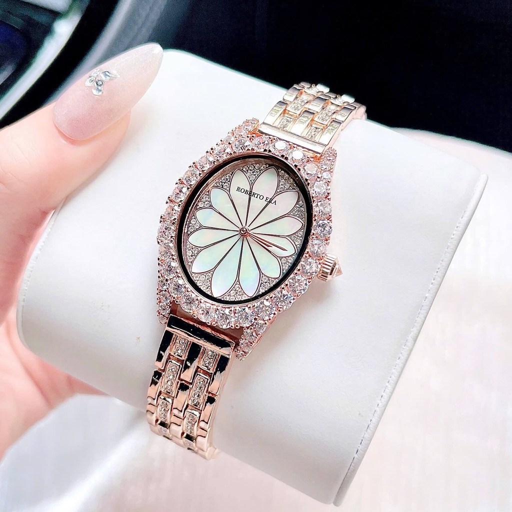 Set Đồng Hồ Nữ Roberto Era Dây Da Lụa Đen Mặt Oval Họa Tiết 12 Cánh Hoa Size 33mm Viền Đá Rose RE2204 Tặng Kèm Bộ Dây Kim Loại Và Vòng Tay