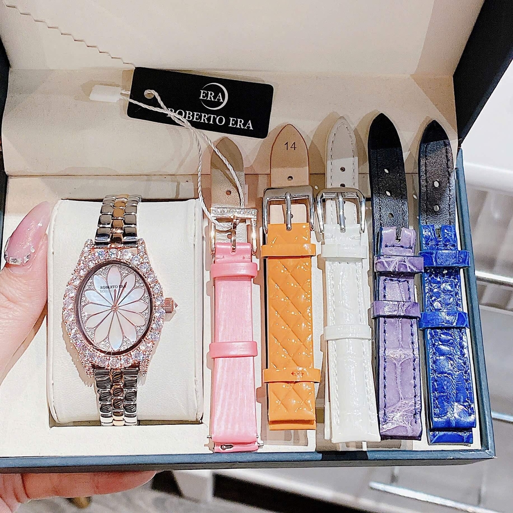 Set Đồng Hồ Nữ Roberto Era Dây Da Lụa Hồng Mặt Oval Họa Tiết 12 Cánh Hoa Size 33mm Viền Đá Rose RE2208 Tặng Kèm Bộ Dây Kim Loại Và 4 Bộ Dây Da