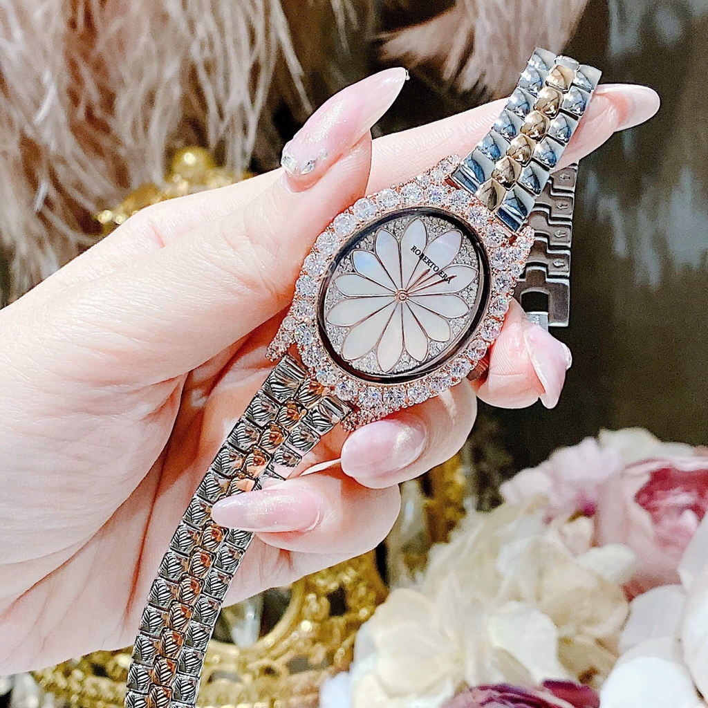 Set Đồng Hồ Nữ Roberto Era Dây Da Lụa Hồng Mặt Oval Họa Tiết 12 Cánh Hoa Size 33mm Viền Đá Rose RE2208 Tặng Kèm Bộ Dây Kim Loại Và 4 Bộ Dây Da