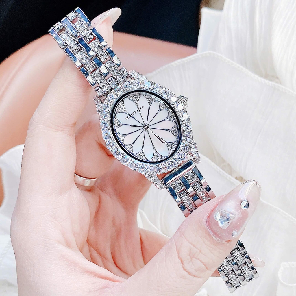 Set Đồng Hồ Nữ Roberto Era Dây Da Lụa Trắng Mặt Oval Họa Tiết 12 Cánh Hoa Size 33mm Viền Đá Silver RE2201 Tặng Kèm 1 Dây Kim Loại 1 Dây Da Và Vòng Tay